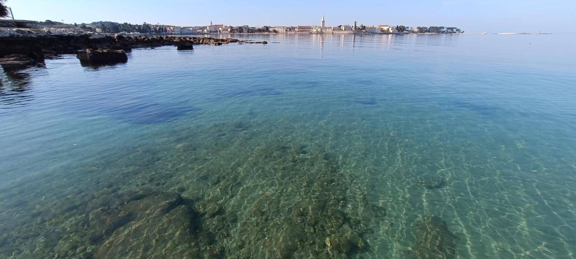 Luna 22 Poreč Buitenkant foto